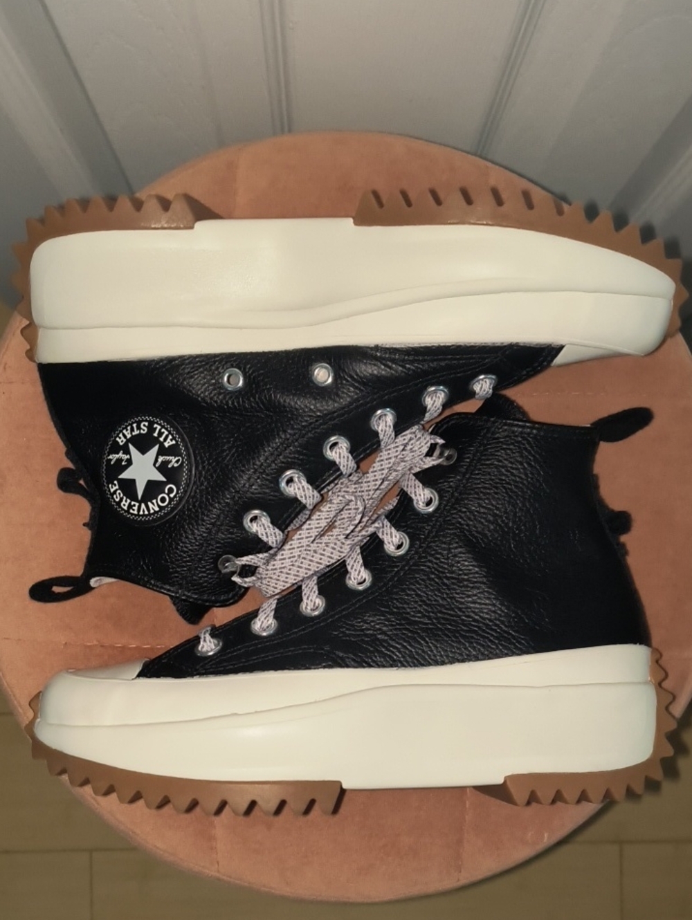 Converse Run Star Hike Hi Platform Leather Hi-Top Sneakers Size 7 A12897C - Picture 4 of 8
